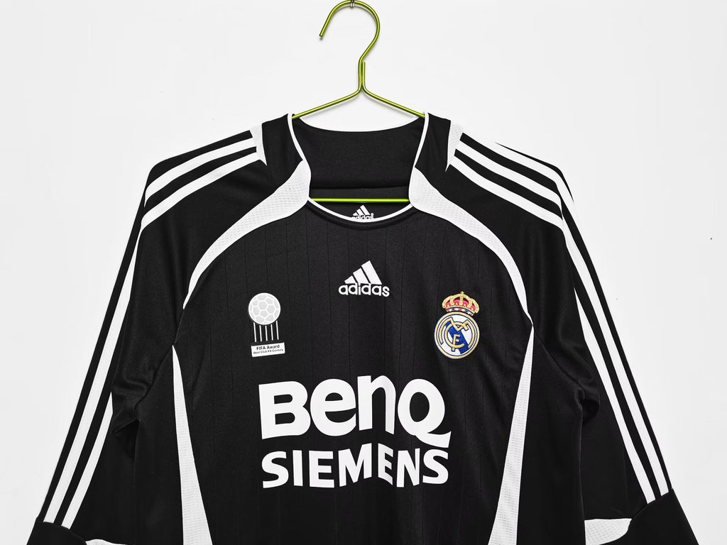 Retro Real Mαdrid 06/07 Away Black Long Sleeve