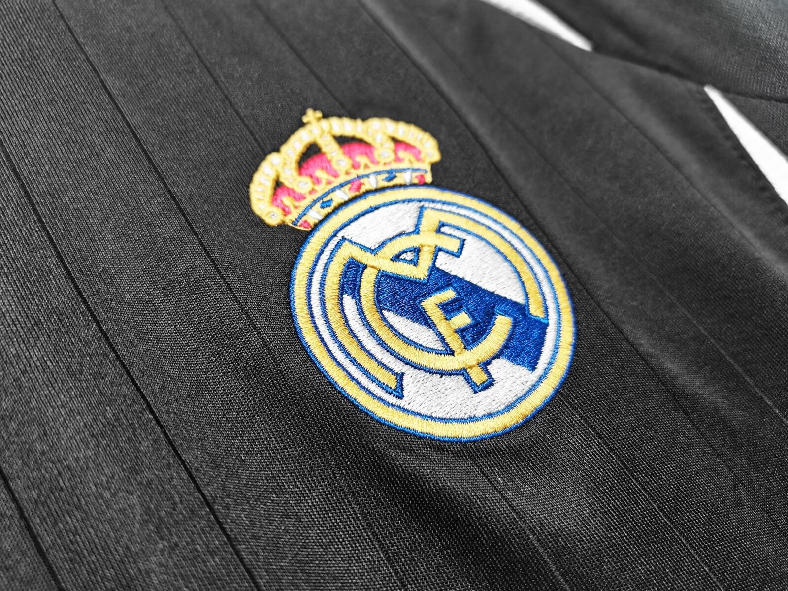 Retro Real Mαdrid 06/07 Away Black